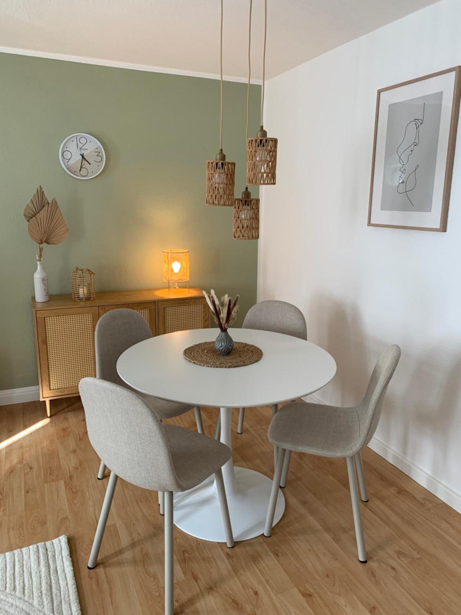 City-Apartment Mit Parkplatz & Fahrradraum! Nur 300M Zum Stadthafen Schwerin  Extérieur photo
